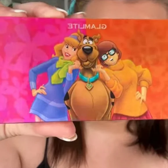 Scooby-Doo x Glamlite Blush Duo Palette - Picture 7 of 10